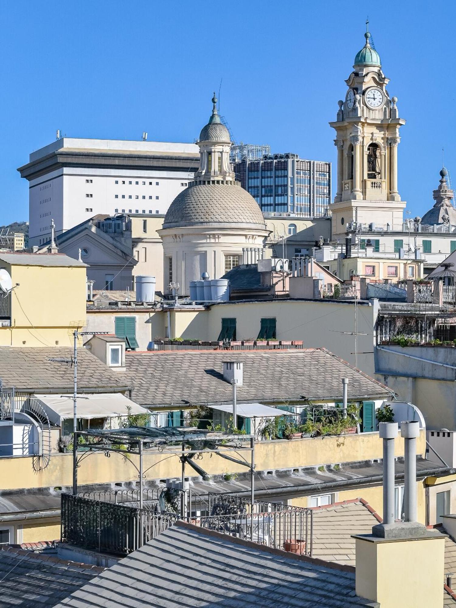 Lovely Room On Rooftops - Genovainrelax Экстерьер фото